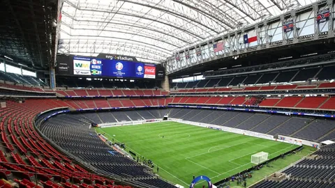 皇家馬德里在國王杯1／8決賽中以2-1擊敗埃爾切，馬塞洛被紅牌罰下，阿扎尔奠定勝局