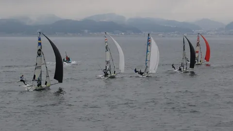 衡泰信女子公开赛首轮林心恩领跑，李梦涵独占次席